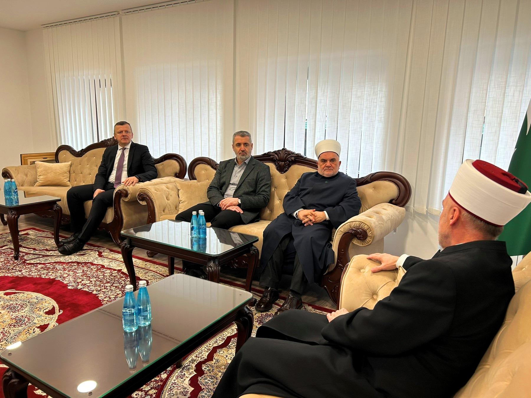 Delegacija Islamske zajednice u Srbiji posjetila Muftijstvo bihaćko