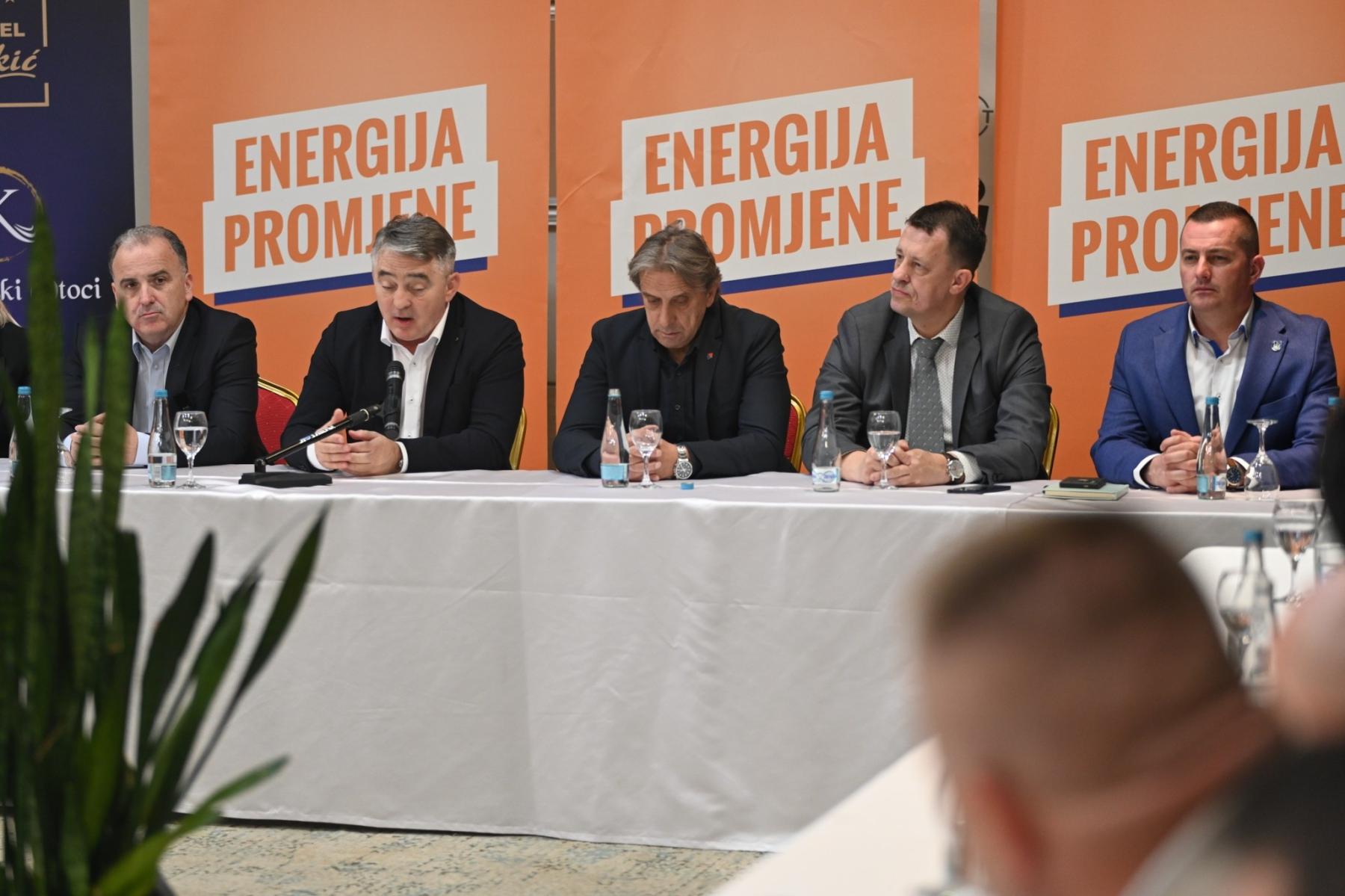 Demokratska fronta predstavila novo rukovodstvo za USK i Bihać