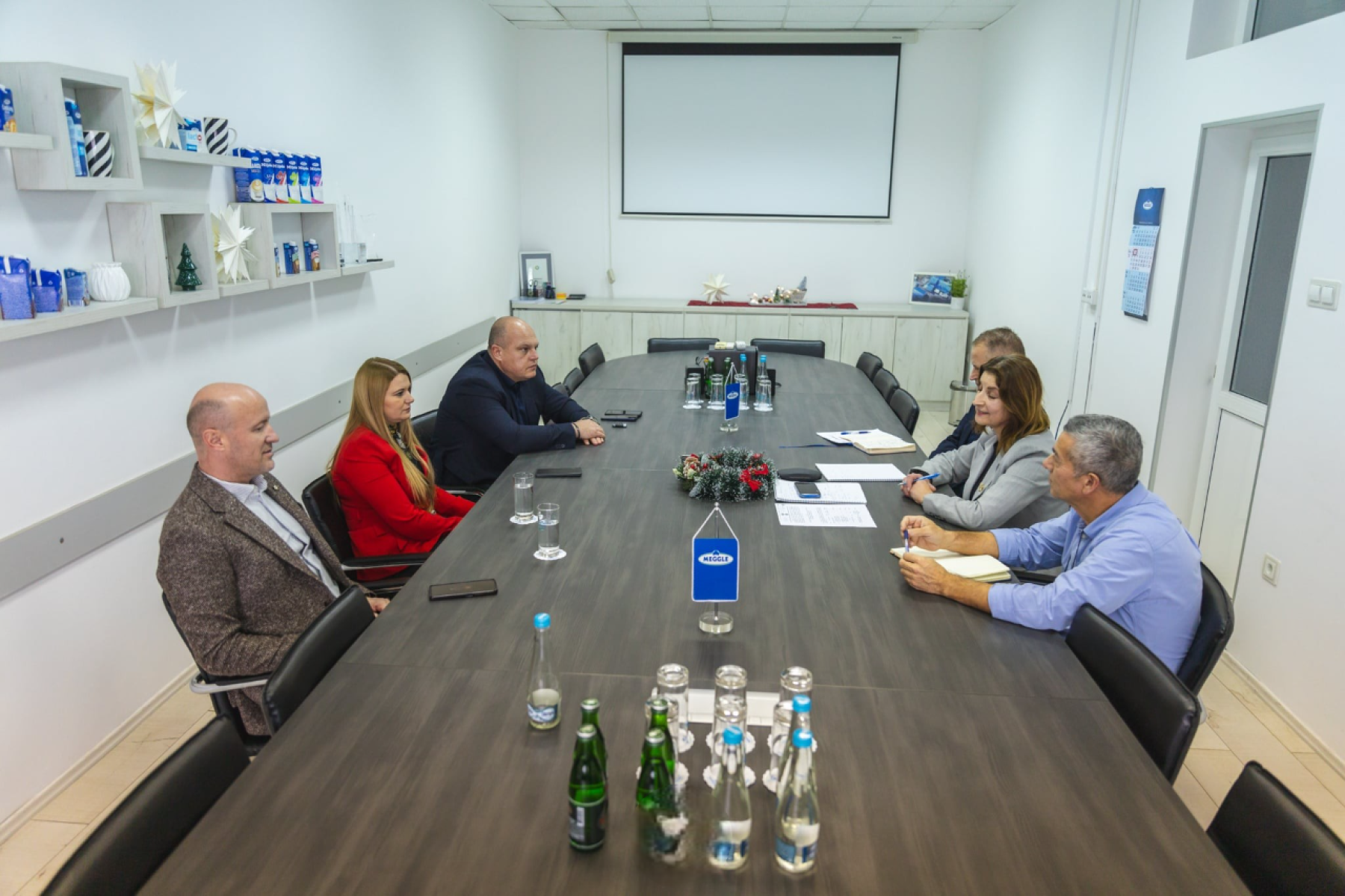 Vlada USK i Meggle BiH jačaju saradnju za razvoj mljekarske industrije i privrede