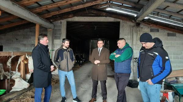  Federalni ministar poljoprivrede Kemal Hrnjić boravio u radnoj posjeti Općini Sanski Most