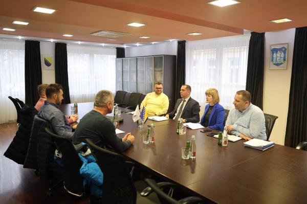 Bihać konačno na redu: Direkcija regionalnih cesta USK 2,5 miliona KM u putnu infrastrukturu