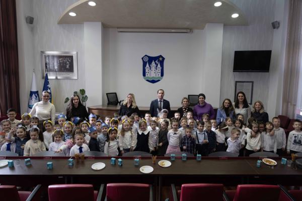Najmlađi Bišćani uljepšali proslavu 765. rođendana grada (FOTO)