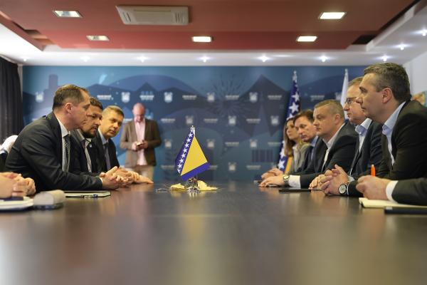 Federalna vlada najavila investicije u Bihaću: Prioriteti aerodrom, saobraćajnice i industrijski razvoj
