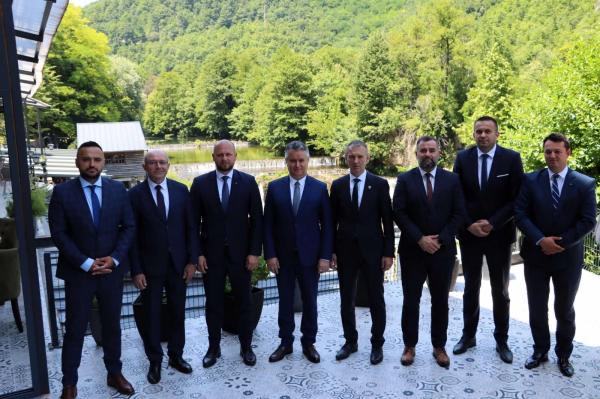 Usvojena 4 zaključka na Konferenciji predsjedavajućih kantonalnih skupština FBiH