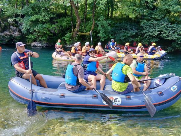 Startala Una-regata: Premijer USK Nijaz Hušić među učesnicima prve etape