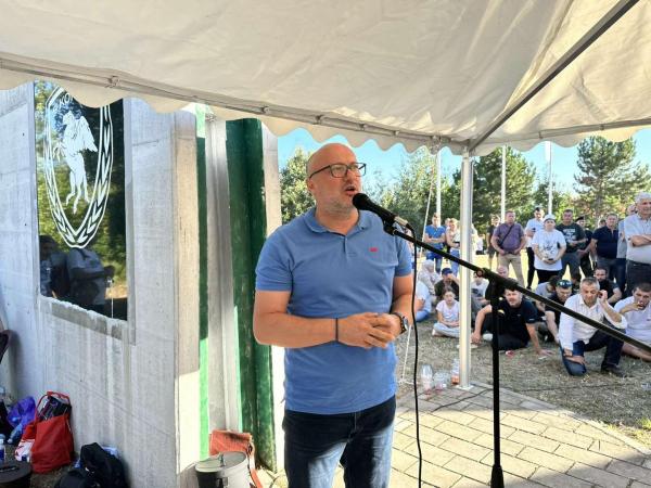 'Naša djeca znaju ime Izeta Nanića' – poruka premijera Hušića sa obilježavanja u Bužimu