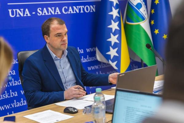 Jakšić: Vraćeni dugovi kantona – zatvorene sve obaveze prema porodiljama