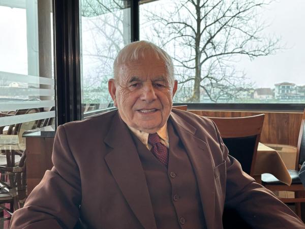 Od djetinjstva u Vedom Polju do ključnih funkcija u MUP USK - Svjedočanstvo o vremenu, sistemu i čovjeku 